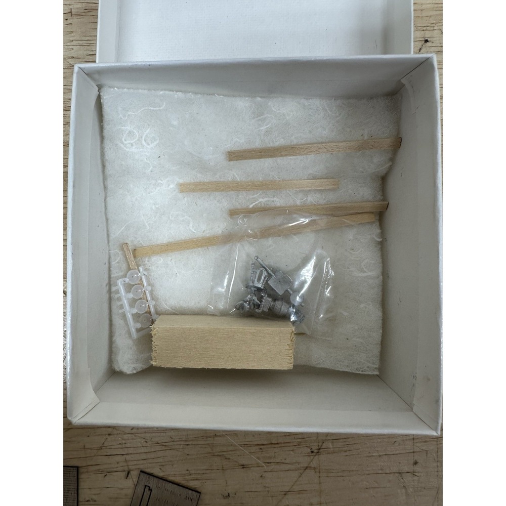 Model Tech HO Scale Interior For Kit #201 - Picture 3 of 4